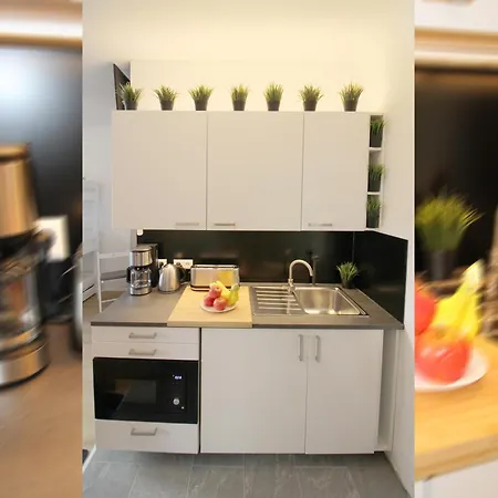 Hotel Ulm Zentrum - Komplettes Zimmer, Hochbett, Android TV&eigenem Bad - perfekt für Familien&Gruppen-3